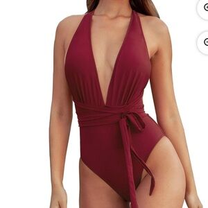 Cupshe Red One Piece Swimsuit Deep‎ V Neck Self Tied Belt Bathing Suit - M